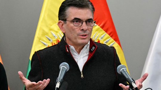 embattled-bolivia-leader-rodrigo-paz-promises-‘to-listen’-to-protesters