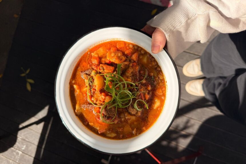 get-out!-fugazzeta-fest,-revolutionary-locro-and-mon-laferte