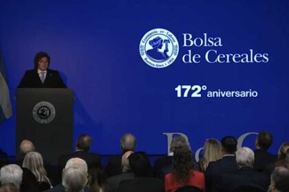 el-presidente-milei-anuncio-una-baja-de-las-retenciones-al-trigo-y-la-cebada-en-junio-y-para-la-soja-en-enero-de-2027