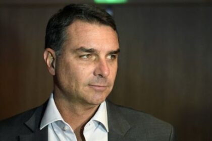flavio-bolsonaro-viaja-a-washington-en-busca-de-una-foto-con-donald-trump