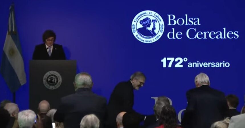 javier-milei-bajara-las-retenciones-de-trigo-y-cebada-en-junio,-y-de-la-soja-a-partir-de-2027