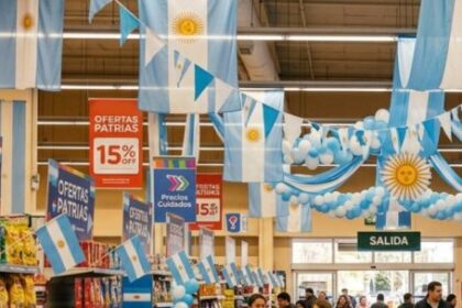 feriado-del-25-de-mayo-de-2026:-horarios-de-shoppings-y-supermercados