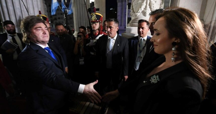 javier-milei-y-sus-medidas,-en-vivo:-el-presidente-ira-con-el-gabinete-al-tedeum-del-25-de-mayo-en-la-catedral,-pero-aun-no-se-sabe-que-hara-villarruel
