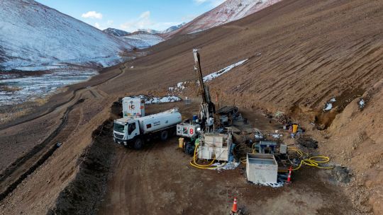 cobre,-litio-y-oro:-los-nuevos-motores-para-generar-dolares-en-la-argentina