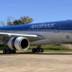 mundial-con-menos-vuelos:-por-la-baja-demanda,-aerolineas-argentina-cancelo-las-rutas-que-iban-a-cubrir-el-interior-con-miami