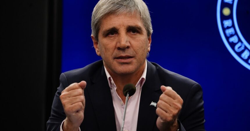 caputo-aseguro-que-la-baja-de-retenciones-no-dependera-del-nivel-de-recaudacion-y-que-no-cambiara-la-meta-fiscal
