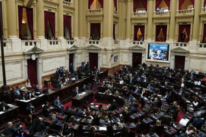 en-medio-de-las-internas-el-gobierno-busca-mantener-la-agenda-y-envia-cuatro-proyectos-de-ley-al-congreso