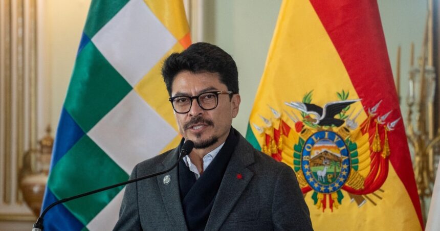 “los-que-estan-intentando-que-escale-el-conflicto-son-quienes-quieren-romper-el-orden-democratico”,-dijo-el-canciller-de-bolivia-sobre-la-crisis-en-la-paz