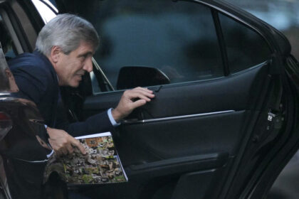 fondo-para-despidos:-el-gobierno-aplazo-el-inicio-del-fal-para-terminar-la-letra-chica-que-deben-cumplir-las-empresas