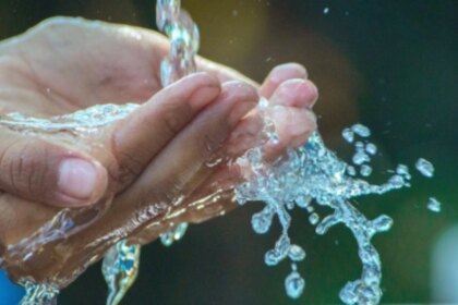ola-verde-corporativa:-llega-a-la-argentina-el-sello-definitivo-que-premia-a-las-empresas-que-cuidan-el-agua