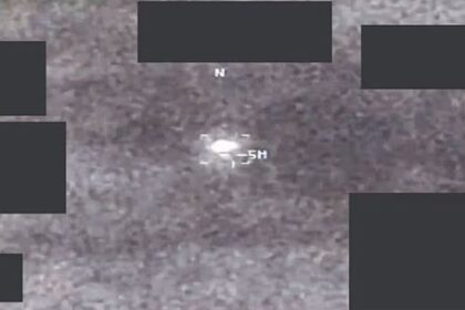 los-archivos-mas-llamativos-que-filtro-la-administracion-trump:-una-esfera-a-“la-velocidad-del-rayo”-y-el-derribo-de-un-caza-f-16