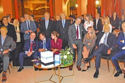 empresarios-compartieron-una-noche-en-la-que-la-crisis-educativa-fue-protagonista