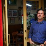 kevin-rabalais-y-el-carnaval-secreto-de-luisiana:-un-viaje-al-ritual-que-sobrevive-fuera-del-mapa