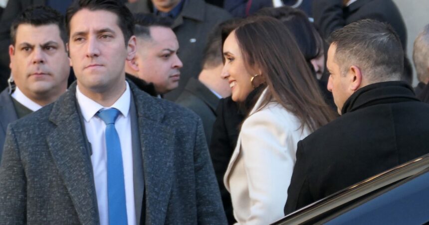 sin-tregua-en-la-interna-del-gobierno:-karina-milei-dejo-a-villarruel-afuera-de-la-comitiva-oficial-para-el-tedeum-por-el-25-de-mayo