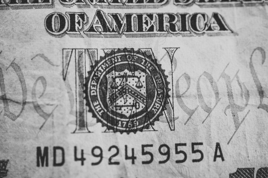 global-market-volatility-threatens-one-of-milei’s-key-goals
