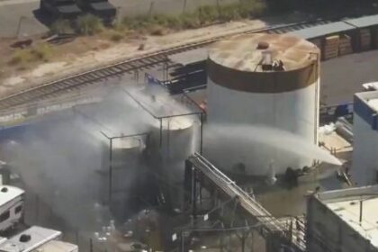 casi-80-mil-personas-evacuadas-por-una-fuga-quimica-y-temen-una-explosion
