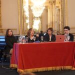 noche-de-las-ideas:-especialistas-alertaron-sobre-el-costo-ecologico-detras-de-la-ia