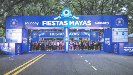 las-fiestas-mayas-celebran-su-50a-edicion-con-record-de-competidores