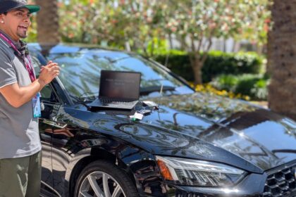 hackear-un-audi-en-miami:-ekoparty-mostro-en-sus-“villages”-el-espiritu-de-la-comunidad-hacker