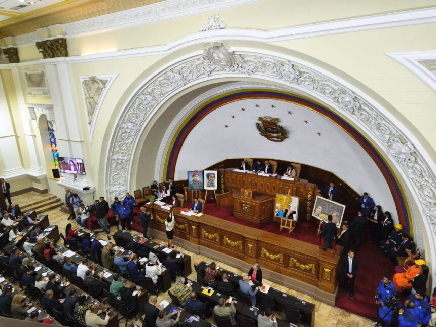 ¿que-pasa-con-la-curul?-diputados-salen-de-la-an-para-ocupar-cargos-en-el-interinato