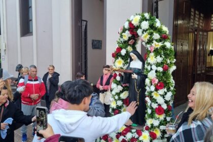 con-procesion-y-misa-central,-finalizaron-las-fiestas-patronales-de-santa-rita-en-posadas
