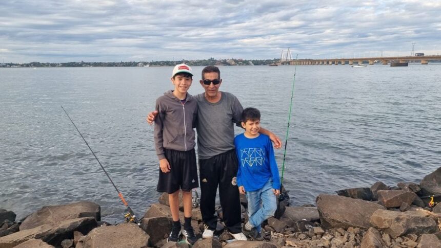 la-zona-de-pesca-“don-manuel-antonio-llanes”-reunio-a-pescadores-en-una-jornada-solidaria-frente-al-parana