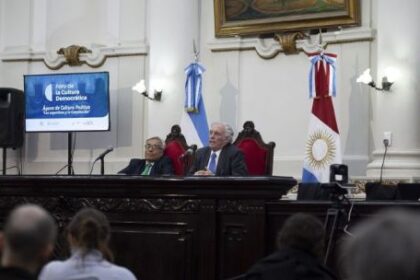 alertan-por-el-deterioro-de-la-cultura-democratica:-“argentina-es-una-sociedad-que-no-respeta-las-normas”