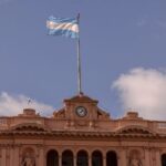 solo-en-argentina:-los-bonos-con-calificacion-basura-rinden-menos-que-los-bonos-del-tesoro-estadounidense