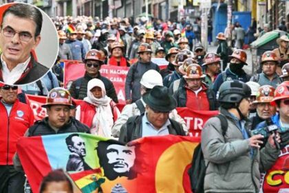 el-presidente-de-bolivia-rodrigo-paz-se-reduce-el-sueldo-a-la-mitad-ante-protestas-que-exigen-su-renuncia