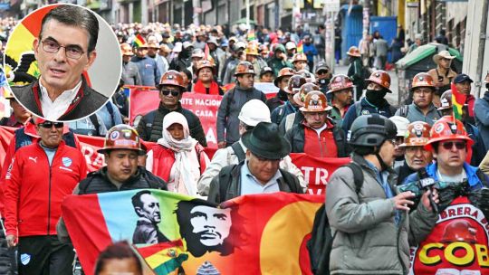 el-presidente-de-bolivia-rodrigo-paz-se-reduce-el-sueldo-a-la-mitad-ante-protestas-que-exigen-su-renuncia