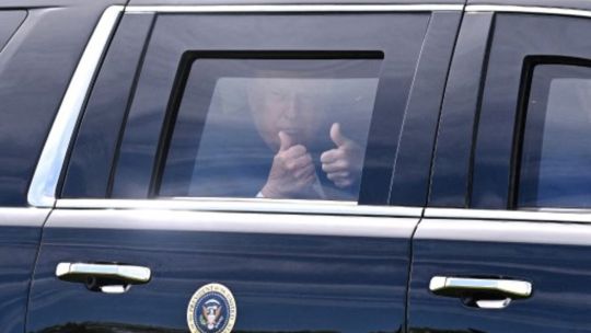 nueva-hospitalizacion-de-trump:-las-imagenes-de-hematomas-e-hinchazon-alimentan-el-debate-sobre-su-estado-fisico