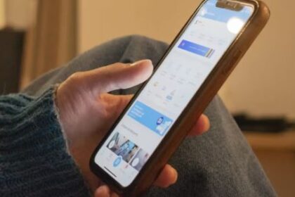 por-que-se-calienta-el-cargador-del-celular-y-como-solucionarlo-para-cuidar-la-bateria