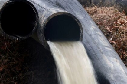 el-rio-que-abastece-a-washington-quedo-al-borde-del-colapso:-combustible-y-quimicos-eternos-desatan-una-crisis-ambiental