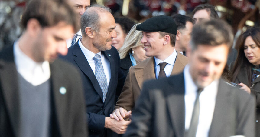 mesa-politica:-despues-de-las-fotos-para-escenificar-una-tregua-fragil,-santiago-caputo-y-martin-menem-se-reencuentran-sin-milei