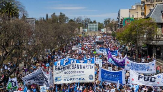unc:-docentes-universitarios-paran-toda-la-semana-en-reclamo-del-cumplimiento-de-la-ley-de-financiamiento