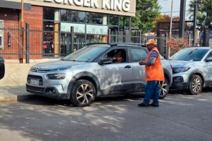 nuevo-estacionamiento-medido-en-cordoba:-quienes-pueden-dejar-de-pagar-y-como-pedir-la-exencion