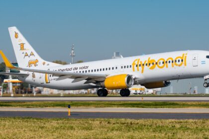 flybondi-cancela-la-ruta-con-lima-a-seis-meses-de-lanzarla,-en-medio-de-una-crisis-interna