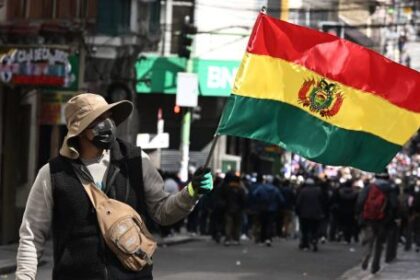 un-muerto,-balas-de-plomo-y-el-sueldo-a-la-mitad:-el-combo-que-acorrala-al-gobierno-de-bolivia-y-empuja-al-pais-al-abismo