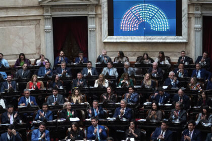 el-oficialismo-se-prepara-para-tratar-la-ley-de-lobby-y-el-super-rigi