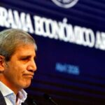 la-cuenta-de-usd-12.000-millones-con-la-que-luis-caputo-busca-blindar-toda-la-gestion-de-javier-milei