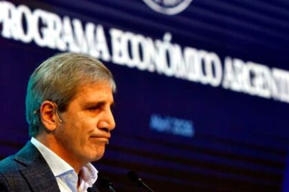 la-cuenta-de-usd-12.000-millones-con-la-que-luis-caputo-busca-blindar-toda-la-gestion-de-javier-milei