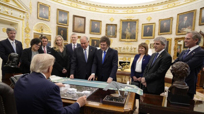 que-ven-en-washington-sobre-javier-milei:-las-claves-detras-de-la-caida-de-su-imagen-y-el-reto-que-enfrenta-el-gobierno