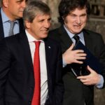 javier-milei-y-sus-medidas,-en-vivo:-“no-genera-incomodidad”,-la-respuesta-de-luis-caputo-al-ranking-de-inversion-extranjera-que-mostro-a-argentina-ultima-en-la-region
