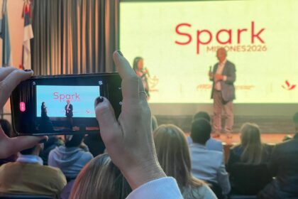 desde-la-selva-misionera-hasta-la-cordillera:-el-festival-spark-busca-fortalecer-a-docentes-que-ensenan-en-contextos-rurales