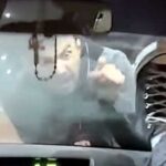 “sos-mia-o-de-nadie”:-persiguio-a-su-ex,-se-colgo-de-su-camioneta-y-la-amenazo-mientras-intentaba-romperle-a-pinas-el-parabrisas