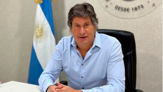 un-intendente-santafecino-pidio-licencia-para-viajar-al-mundial-con-los-amigos:-“vamos-y-nos-olvidamos-de-todo”