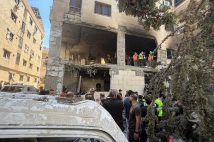 israel-bombardeo-el-sur-del-libano-y-beirut-e-iran-ataco-kuwait-con-un-dron:-se-culpan-de-violar-el-alto-el-fuego