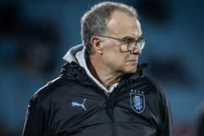 maverick-marcelo-bielsa-faces-uruguay-mutiny-ahead-of-world-cup