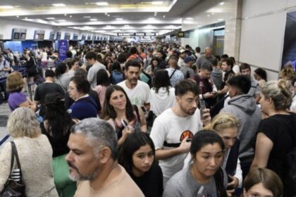 tragico-accidente-en-aeroparque:-murio-una-persona-y-otra-esta-herida