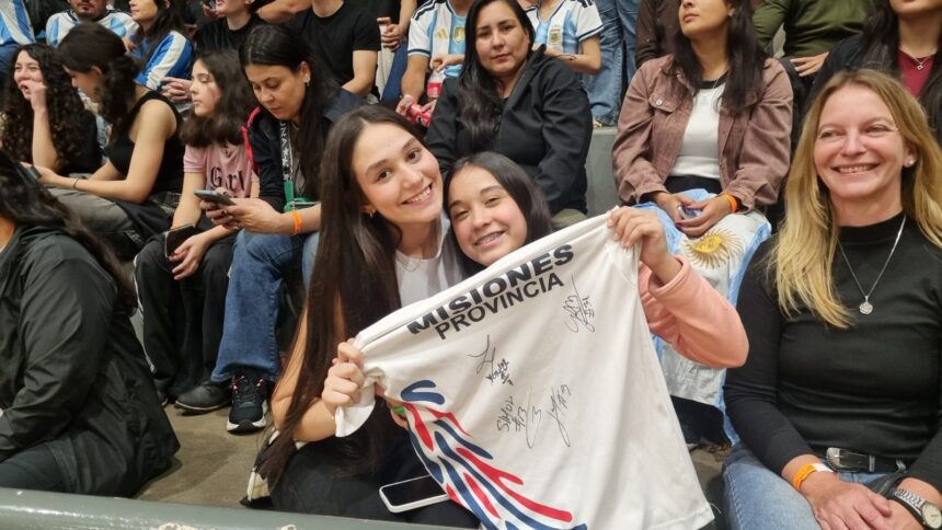 el-publico-misionero-agoto-las-entradas-en-los-amistosos-de-las-seleccion-argentina-de-voley-vs-venezuela-en-posadas:-“es-un-sueno-estar-aca”